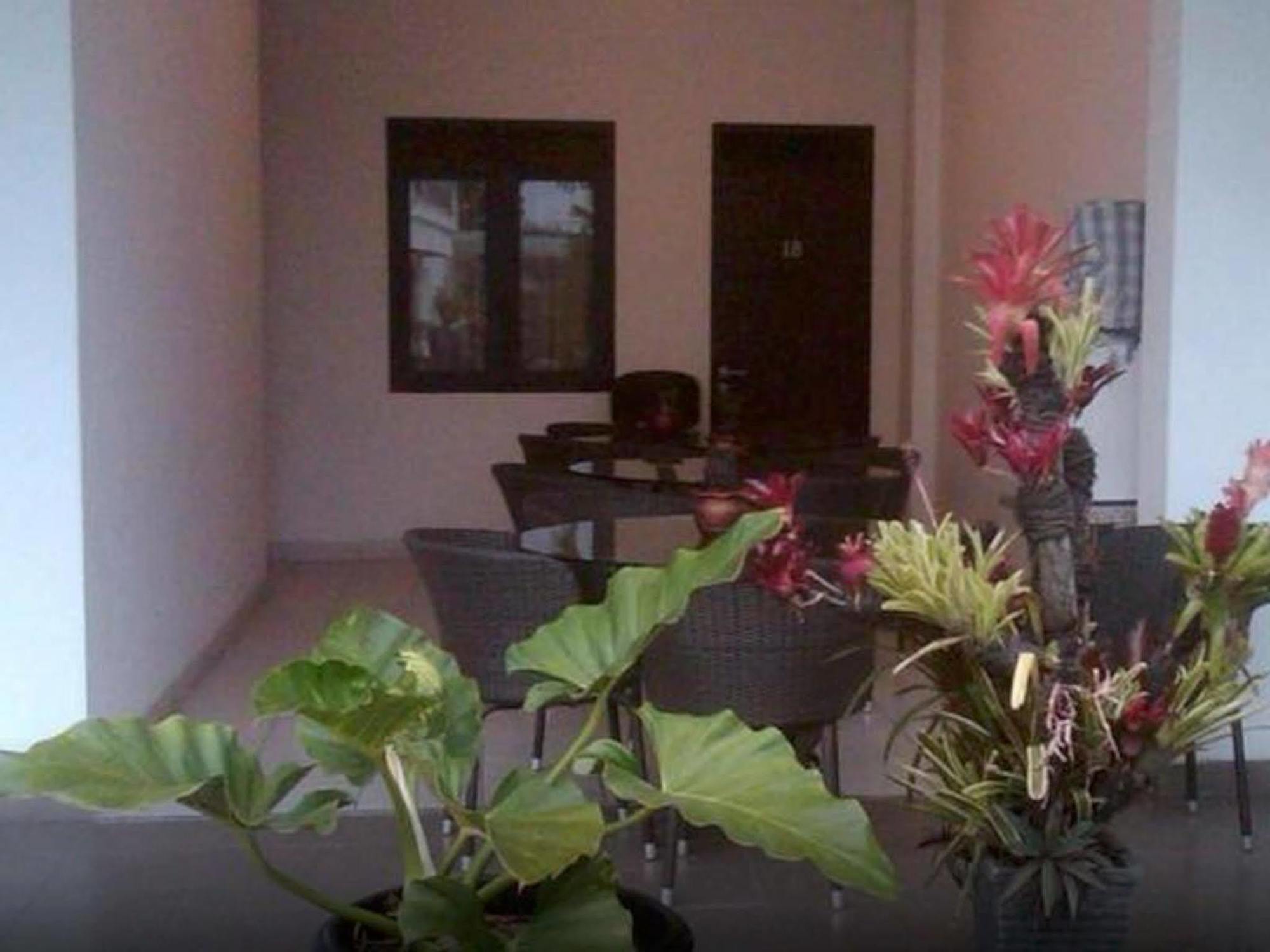 Villa Chocolate Lembang Exterior photo